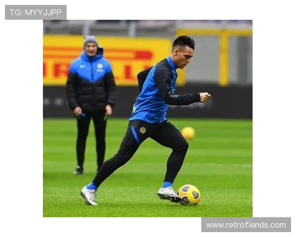 卢卡库在关键战役中展现速度优势，帮助球队逆转局势，状态回暖。