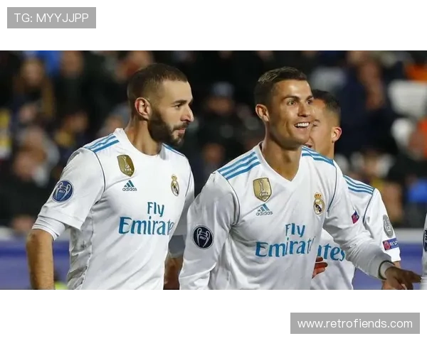 本泽马：从C罗配角到金球奖得主的巅峰之路解析