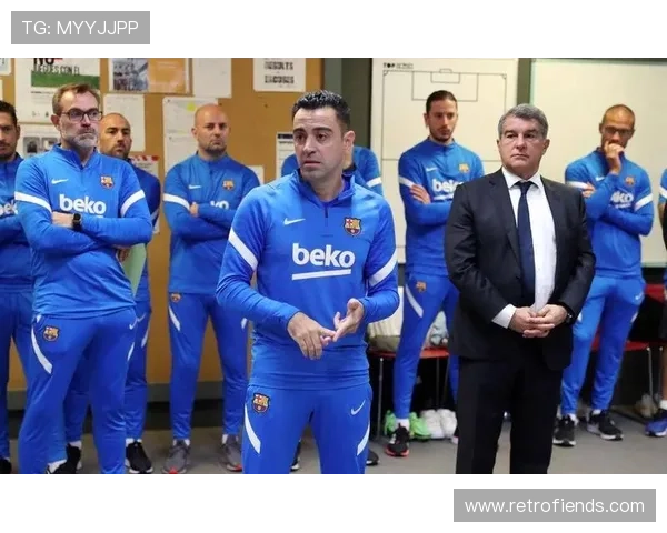 哈维辞职暴露巴萨战术滞后与转会混乱，伪争冠困局加剧球队结构撕裂