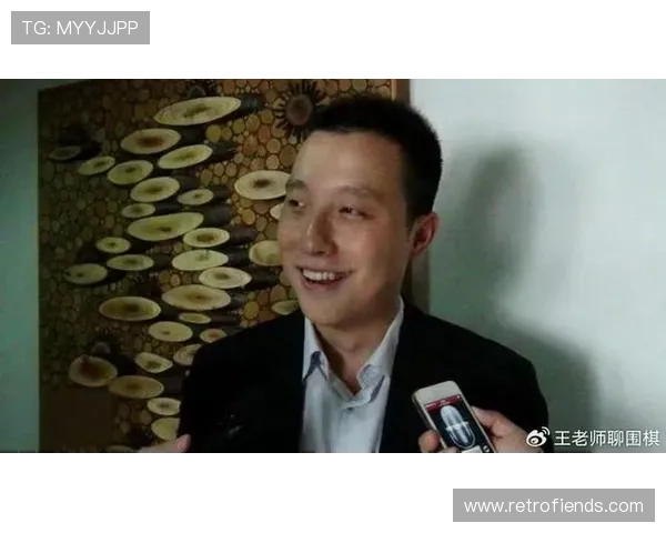 古力又换豪车了？完全不像那个在家只喝白开水的围棋大神啊！