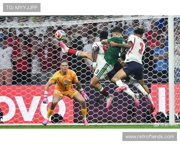 墨西哥2-3遭英格兰逆转:东道主世界杯之旅结束 墨西哥2-3遭英格兰逆转:东道主世界杯之旅结束